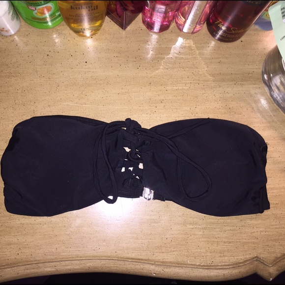 bathing suit - Picture 2 of 4