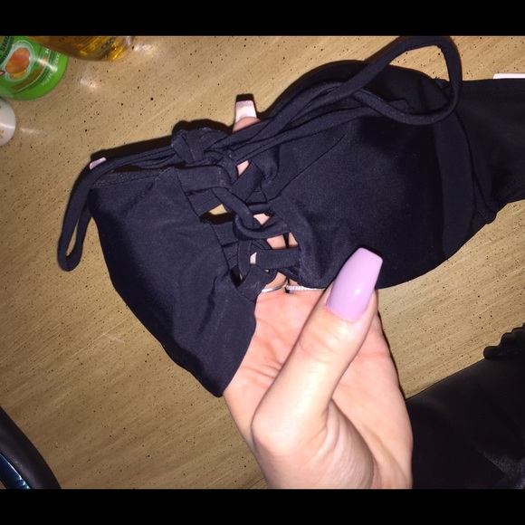 bathing suit - Picture 3 of 4