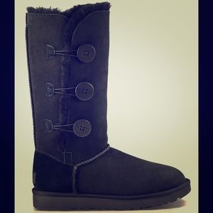 UGG Bailey Button Triplet II Boots