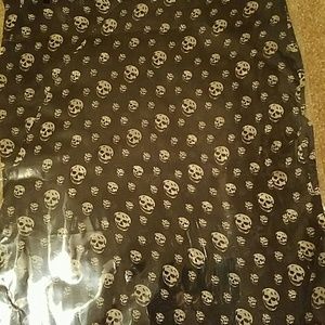 Chinese 100% silk scarf with skull printing