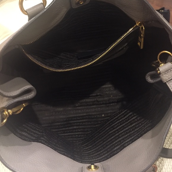 Prada Saffiano Lux Soft Leather Handbag - Picture 3 of 4