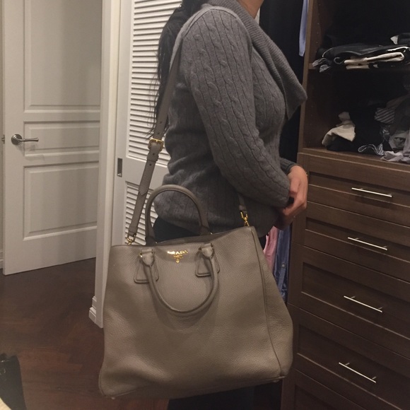 Prada Saffiano Lux Soft Leather Handbag - Picture 4 of 4