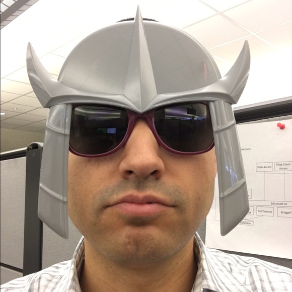 Meet your Posher, Robin