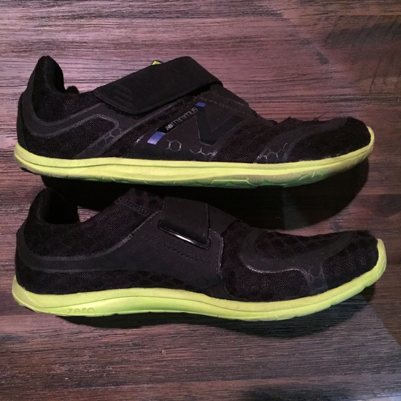 SOLD!!Men's New Balance - Picture 1 of 4