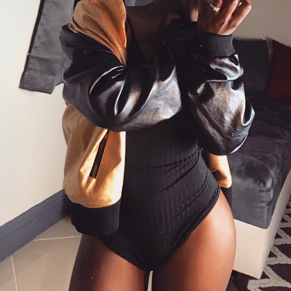 🌹LAST1 // FAUX GOLD LUX LEATHER HOODIE JACKET