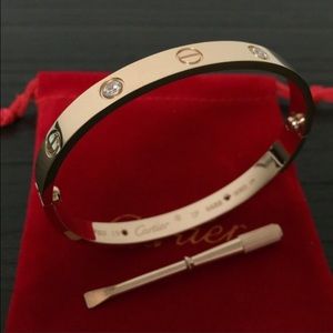 ONE DAY SALE 🎉Rose gold love bracelet