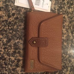 Roxy large wallet!
