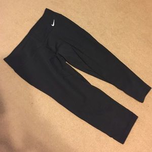 Black Nike Dri-Fit Leggings - Med