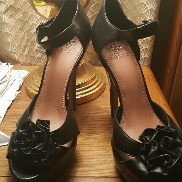 Never worn  Vince Camuto  Heels - Size 10 New
