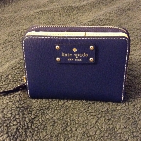 Kate Spade "Cara" wallet.