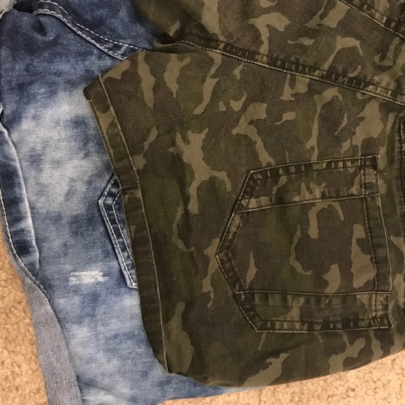 Short shorts BUNDLE - Picture 3 of 4