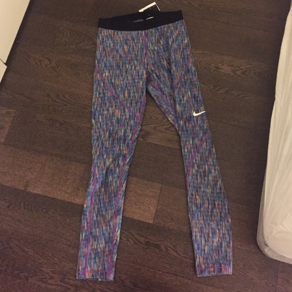 Nike Pants - Nike hyper warm tight