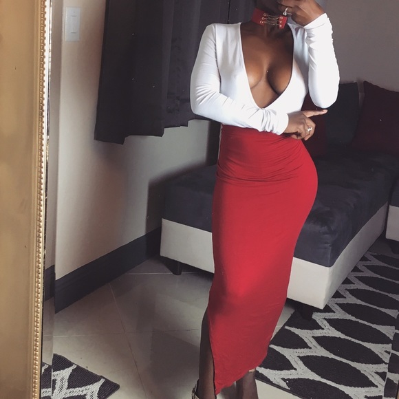 KYLIE SIDE SLIT SKIRT - Picture 1 of 3