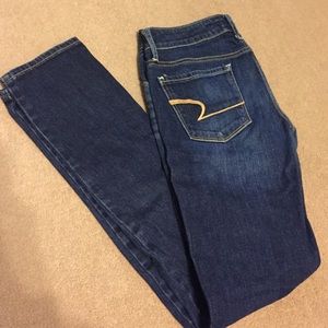 AEO Skinny Jeans - size 6