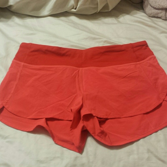 Lululemon Speed Short Size 6
