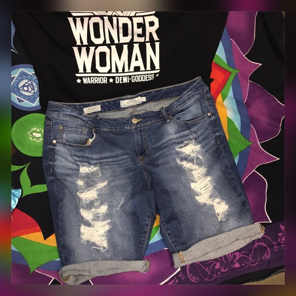 Distressed Torrid Boyfriend Jean Shorts