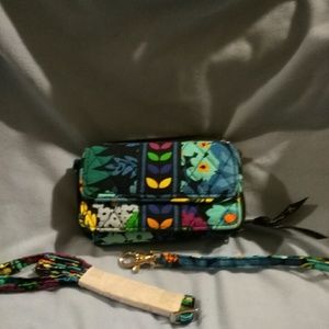 Vera Bradley wristlet & crossbody