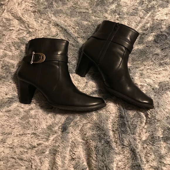 Black faux leather booties!