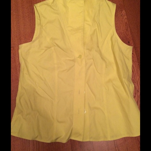 Sleeveless Yellow Jones NY Platinum Button down, 4 - Picture 1 of 2