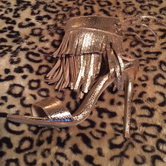 Open toe heel