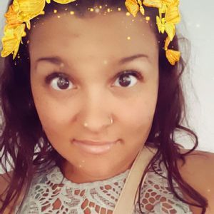 Meet your Posher, Briana