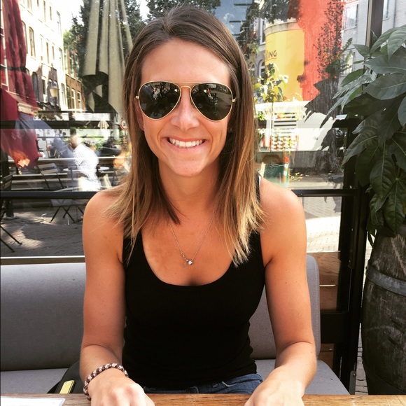 Meet your Posher, Megan