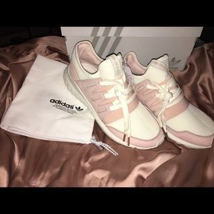Rare Adidas Tubular Women's Shoes. Size 8.