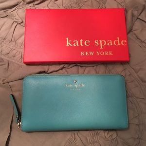 ♠️✨Kate Spade Turquoise Wallet✨♠️