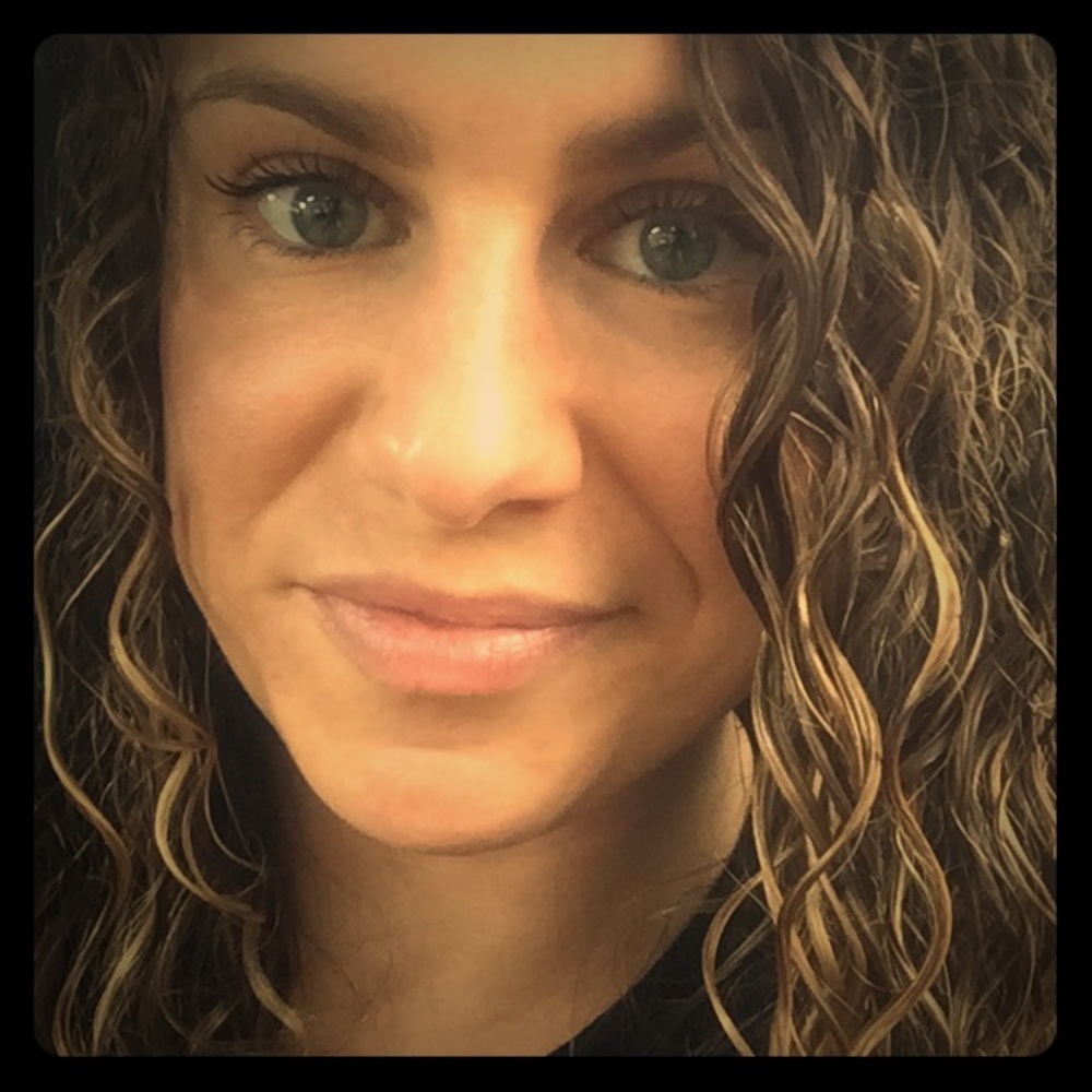 Meet your Posher, Hannah