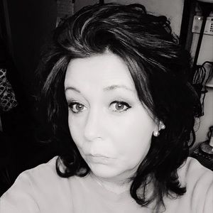 Meet your Posher, Deborah