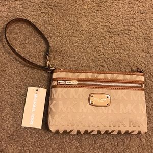 Michael Kors Wristlet