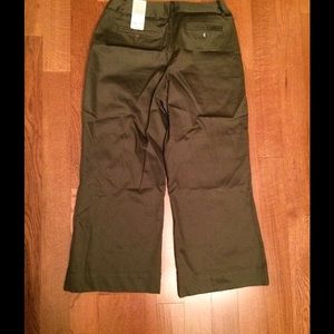 NEW Army Green Capri Pants, 6