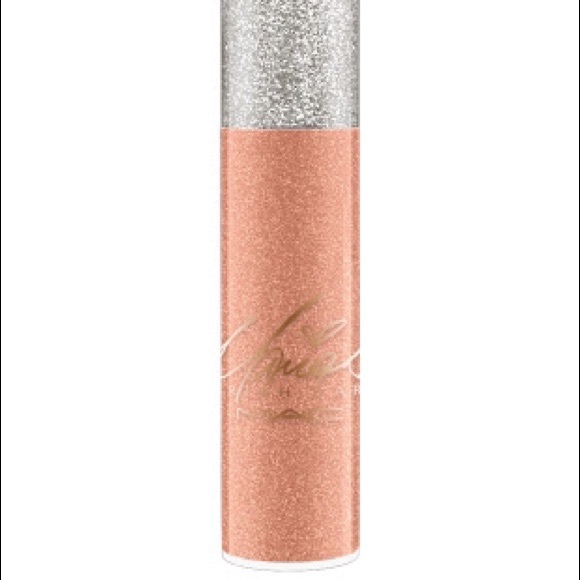 Mariah Carey X MAC it's just like Honey Lipglass