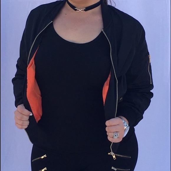 Jackets & Blazers - ✖️Black Bomber Jacket