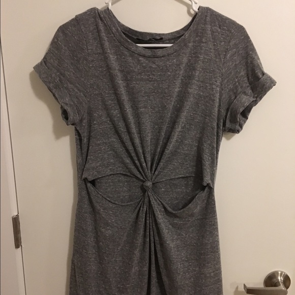 Gray dress with cut out in middle - Picture 1 of 1