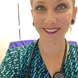 Meet your Posher, Andrea