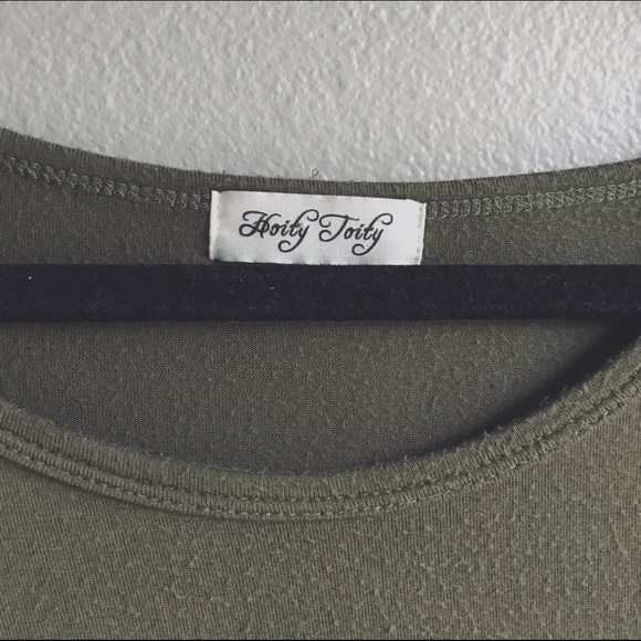 •olive green tunic• - Picture 4 of 4