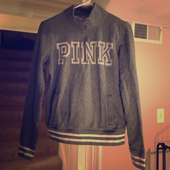 Gray half zip pink sweatshirt