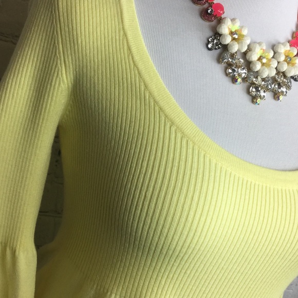 NWOT🌺Lemon Yellow Sweater DRESS/TUNIC🌺 - Picture 3 of 4
