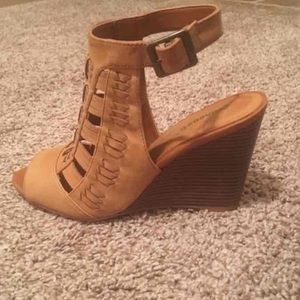 Dollhouse Wedge Shoes