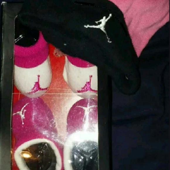 Jordan booties - Picture 2 of 2