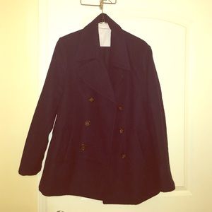 TAGS ON NEVER WORN Navy Blue peacoat