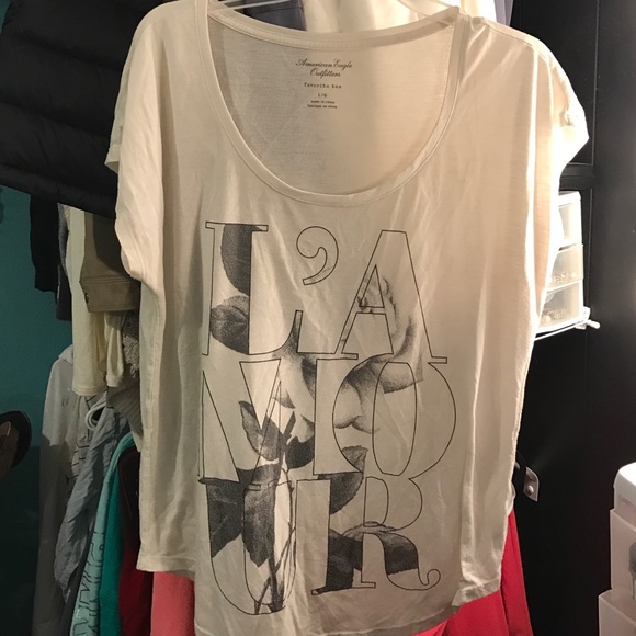 American Eagle 'favorite tee'