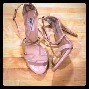 Strappy Steve Madden nude heels in size 8M.