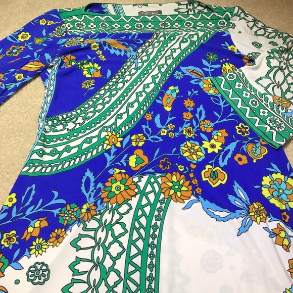 Floral Roz & Ali Dress - Picture 2 of 2