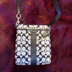 Coach Swingpack Signature Fabric Purse