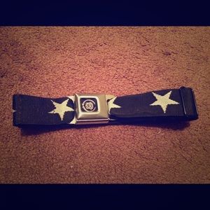 Cadillac "seatbelt" style belt
