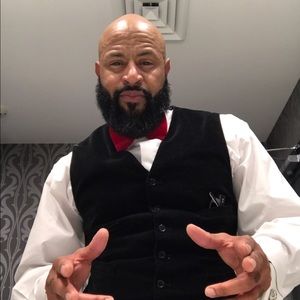 Meet your Posher, Christopher