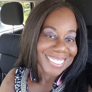 Meet your Posher, Pamela