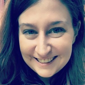 Meet your Posher, Lydia